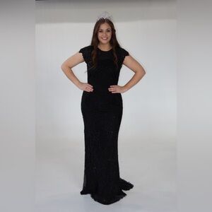Sherri Hill 52312 Black Sz 10